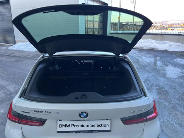 BMW 320d xDr 48V Tour M Sport