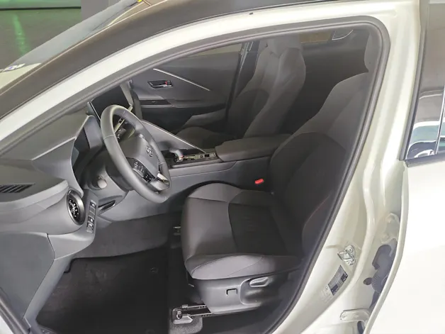 Toyota C-HR 2.0 PHEV Swiss Edition