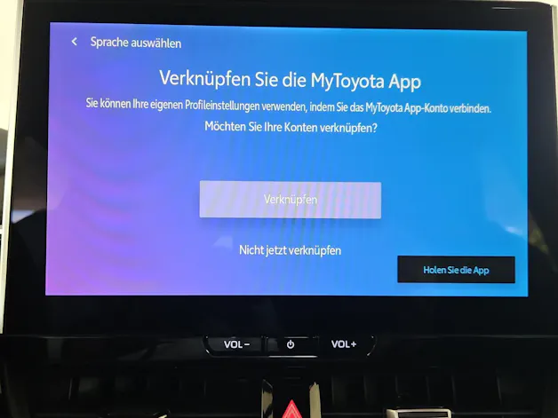Toyota Corolla Cross 2.0 HSD Premium AWD-i