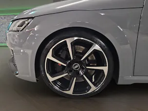 Audi TT Roadster TTRS S-tronic