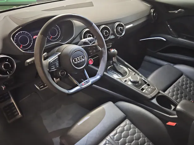 Audi TT Roadster TTRS S-tronic
