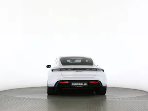 Porsche Taycan 4 Black Edition