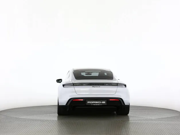 Porsche Taycan 4 Black Edition