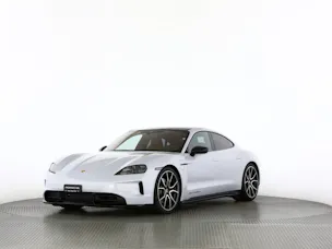 Porsche Taycan 4 Black Edition