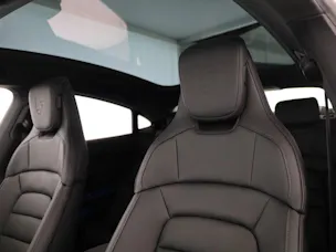 Porsche Taycan 4 Black Edition