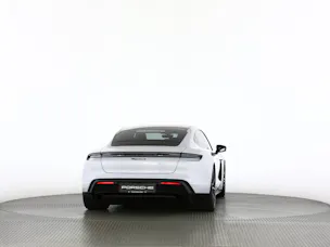 Porsche Taycan 4 Black Edition