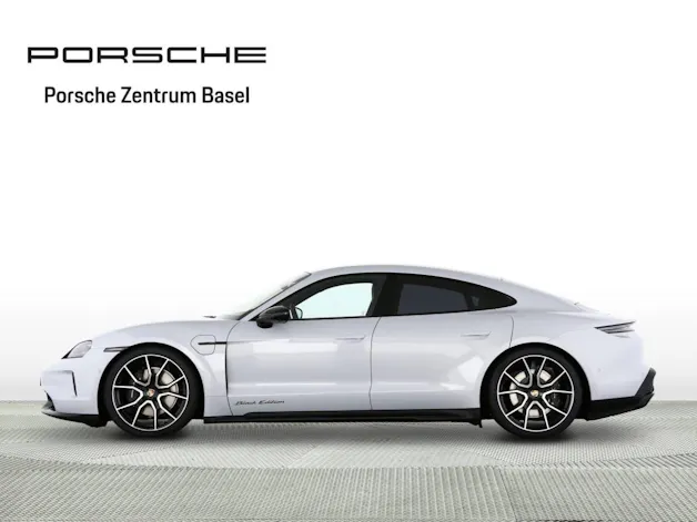 Porsche Taycan 4 Black Edition