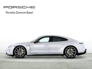 Porsche Taycan 4 Black Edition
