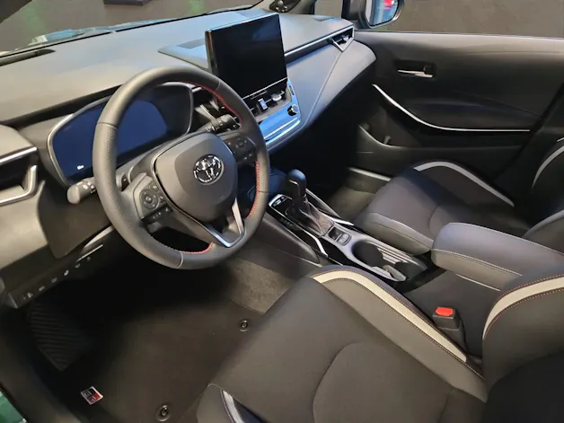 Toyota Corolla 2.0 HSD GR Sport