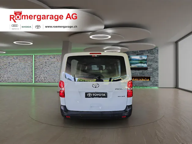Toyota PROACE Van L1 75KWh Advanced