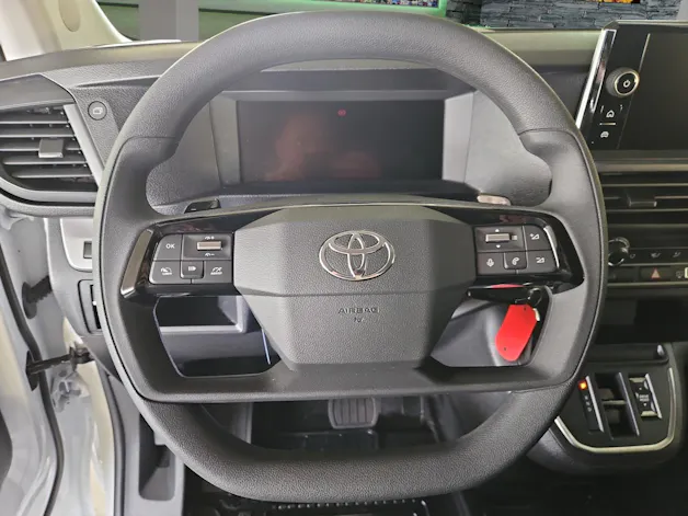Toyota PROACE Van L1 75KWh Advanced