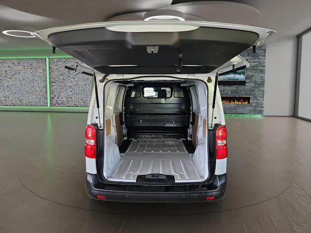 Toyota PROACE Van L1 75KWh Advanced