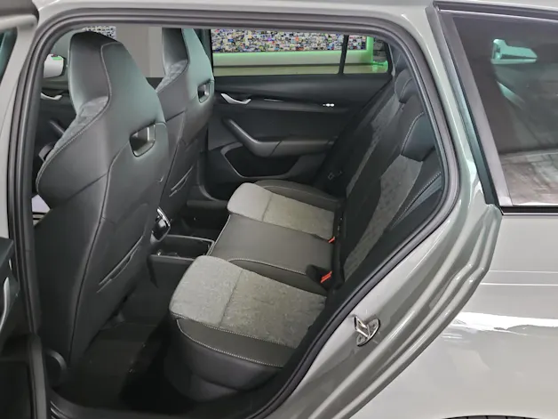 Škoda Octavia Combi 2.0 TSI DSG Sport Line 4x4