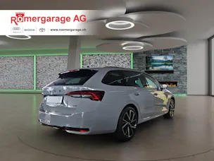 Škoda Octavia Combi 2.0 TSI DSG Sport Line 4x4