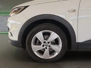 Opel Grandland X 1.6 T Ultimate