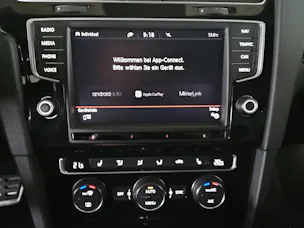 VW Golf Variant 2.0 TSI R 4 Motion DSG