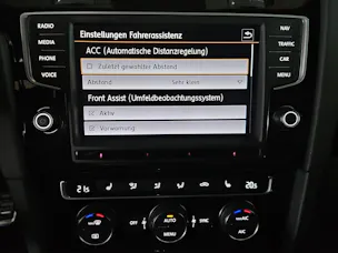 VW Golf Variant 2.0 TSI R 4 Motion DSG