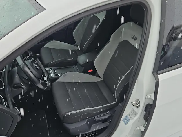 VW Golf Variant 2.0 TSI R 4 Motion DSG
