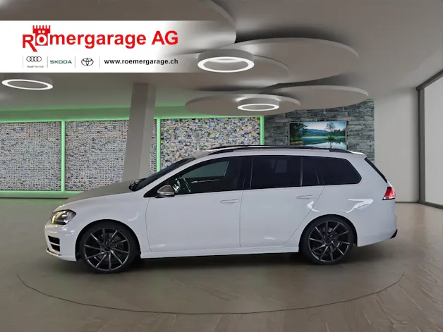 VW Golf Variant 2.0 TSI R 4 Motion DSG
