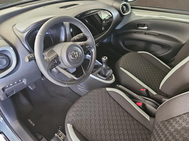 Toyota Aygo X 1.0 VVT-i Trend