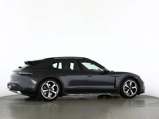 Porsche Taycan 4 Cross Turismo