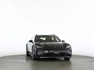 Porsche Taycan 4 Cross Turismo
