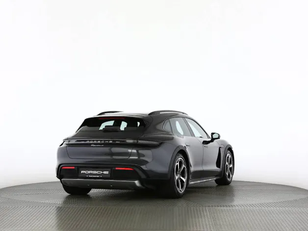 Porsche Taycan 4 Cross Turismo