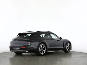 Porsche Taycan 4 Cross Turismo
