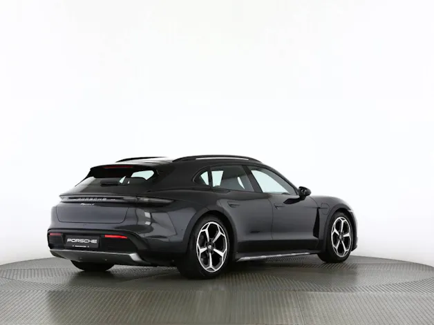 Porsche Taycan 4 Cross Turismo