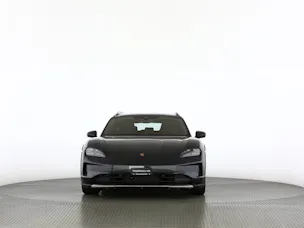 Porsche Taycan 4 Cross Turismo
