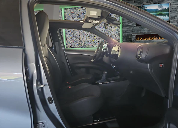 Fahrzeugbild 9 Fahrzeugbild 9