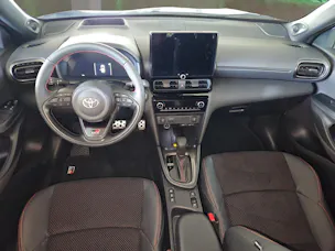 Toyota Yaris Cross 1.5 VVT-i HSD GR Sport