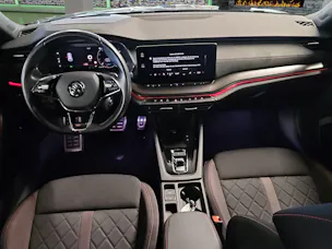Škoda Octavia Combi 2.0 TSI DSG RS