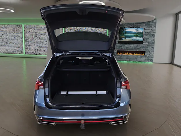 Škoda Octavia Combi 2.0 TSI DSG RS