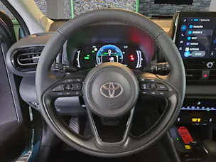 Toyota Yaris 1.5 VVT-i HSD Trend