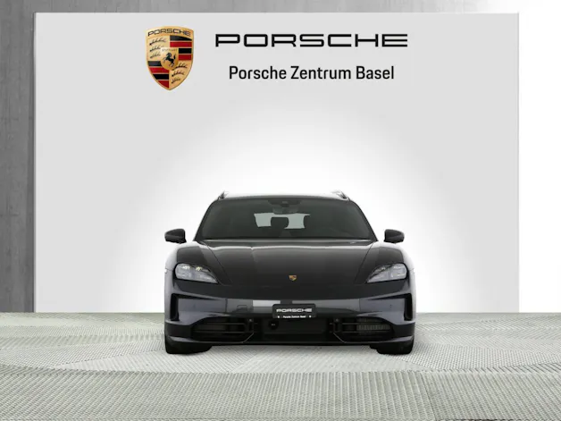 Porsche Taycan 4 Cross Turismo
