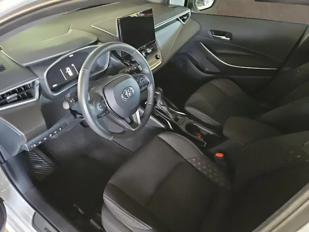 Toyota Corolla Touring Sports 1.8 HSD Comfort