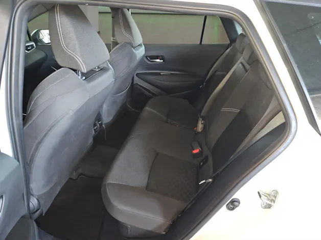 Toyota Corolla Touring Sports 1.8 HSD Comfort