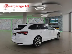 Škoda Octavia Combi 2.0 TSI DSG Sport Line 4x4