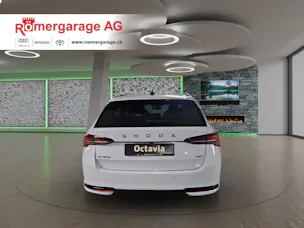 Škoda Octavia Combi 2.0 TSI DSG Sport Line 4x4