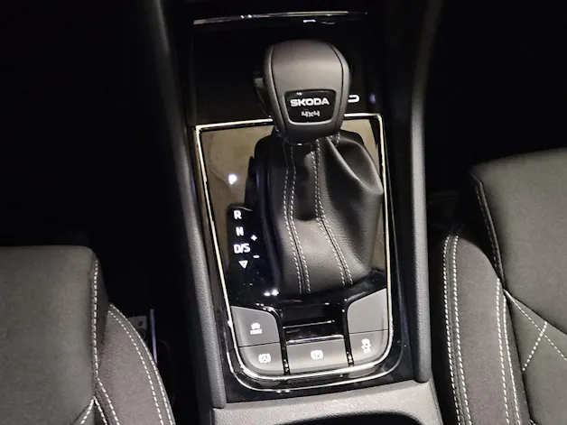 Škoda Karoq 2.0 TSI SportLine 4x4 DSG