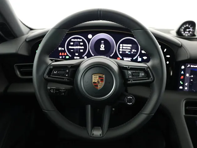 Porsche Taycan 4S Cross Turismo