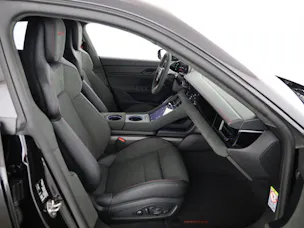 Porsche Taycan GTS Sport Turismo