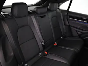 Porsche Macan 4