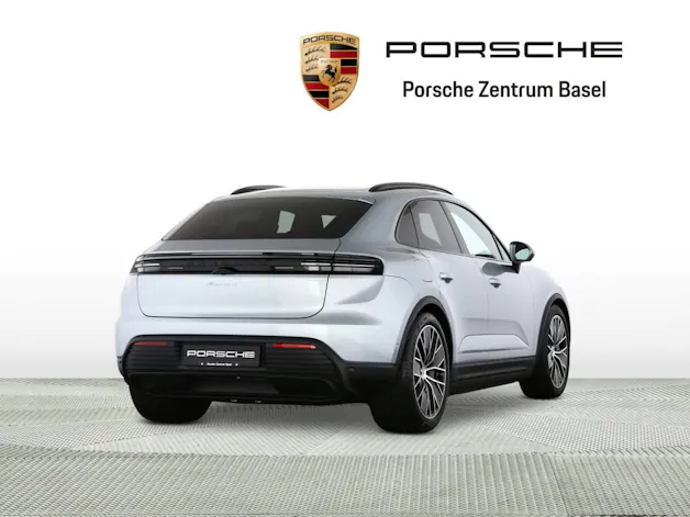 Porsche Macan 4