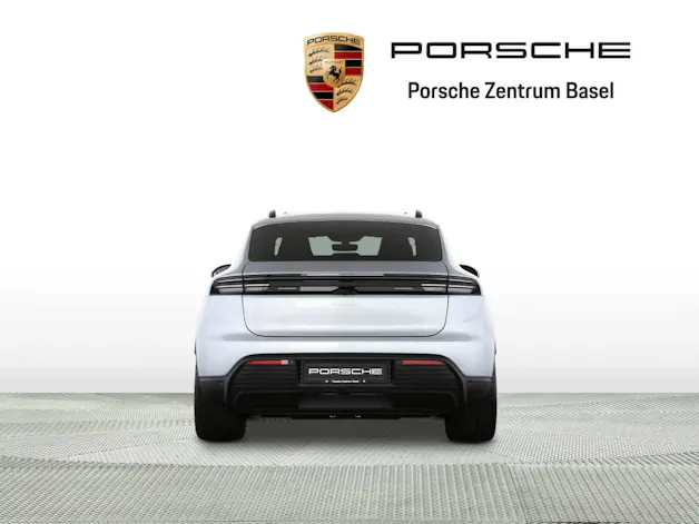 Porsche Macan 4