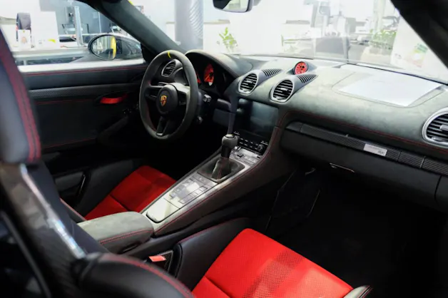 Porsche 718 Spyder RS