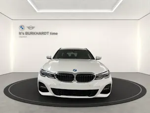 BMW 330e xDrive M Sport