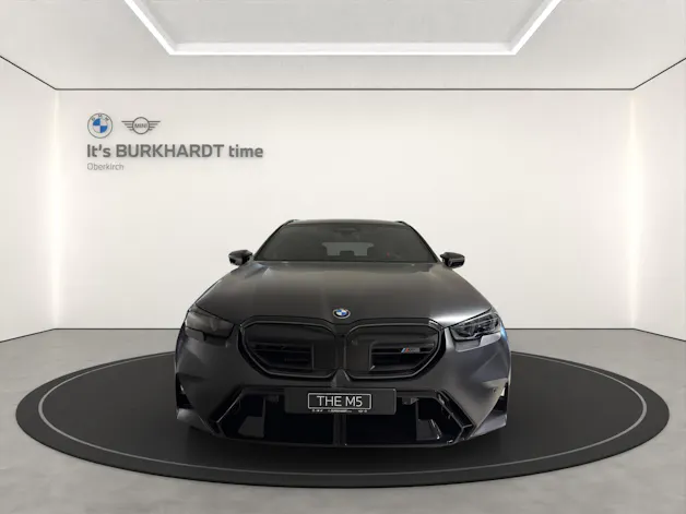 BMW M5 xDrive Touring