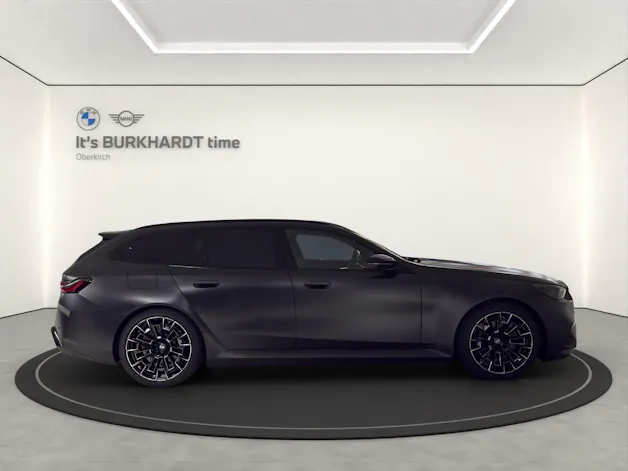 BMW M5 xDrive Touring